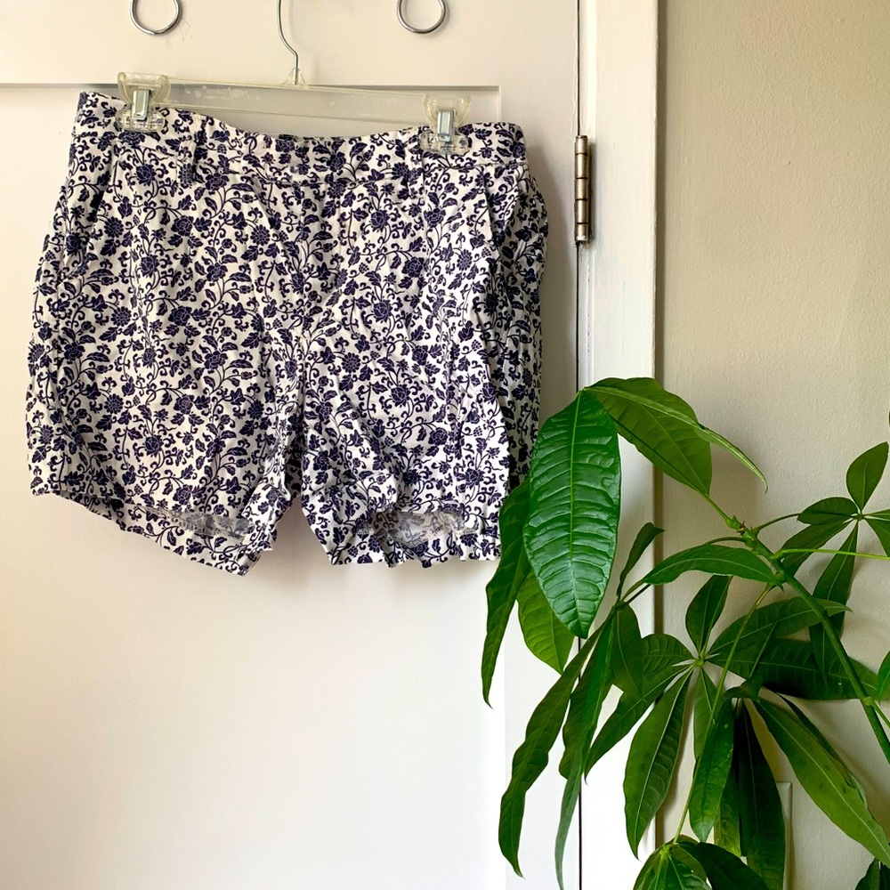 Level 99 Blue Paisley Linen Shorts